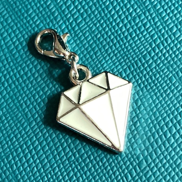 ❤️ NWOT - EFFY Large Diamond Shaped Silvertone Hanging Charm* ❤️ - Picture 8 of 9